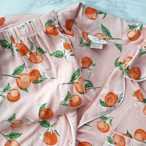 Secret Treasures Peaches Short Sleeve Collar and Shorts Pajama Set